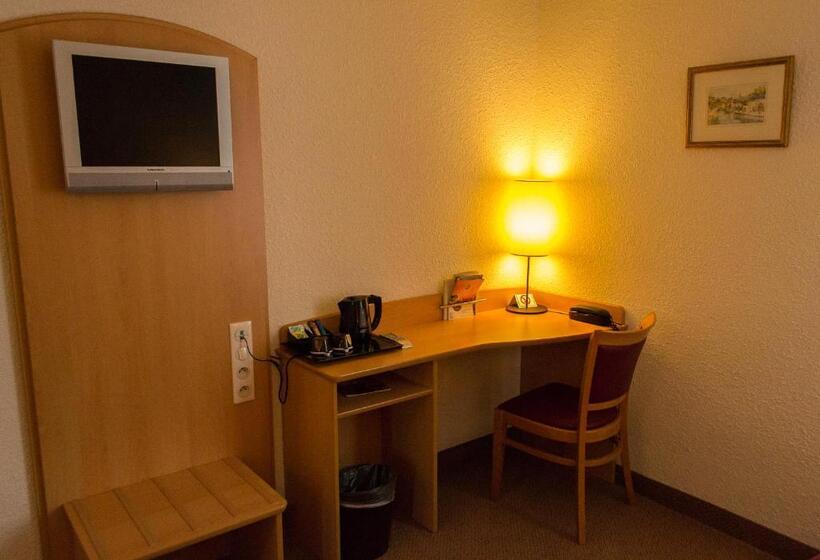 חדר סטנדרט, Brit Hotel Châteaudun