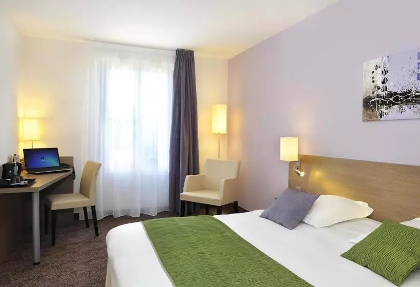 コンフォートルーム, Brit Hotel Châteaudun