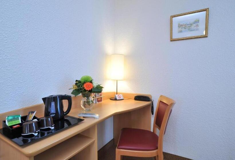 חדר סטנדרט, Brit Hotel Châteaudun