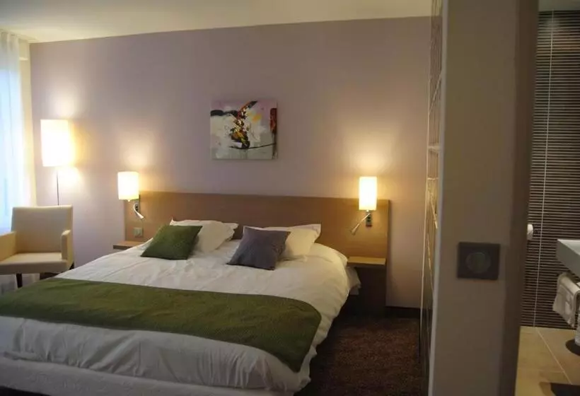 スタンダードルーム, Brit Hotel Châteaudun