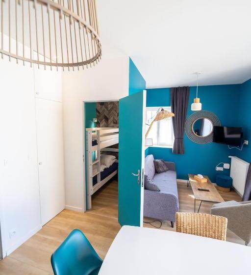 Апартаменты 1 Спальня Вид на Море с Балконом, Logis Hôtel Ker Mor