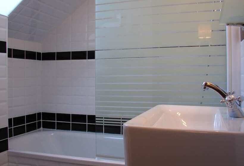 اتاق استاندارد, Hôtel Le Charleston