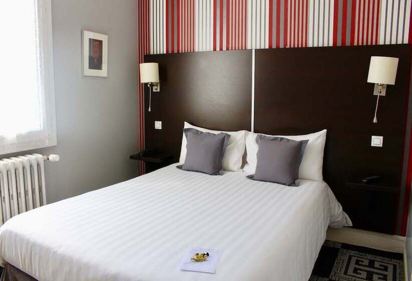 Номер Стандарт, Hôtel Le Charleston
