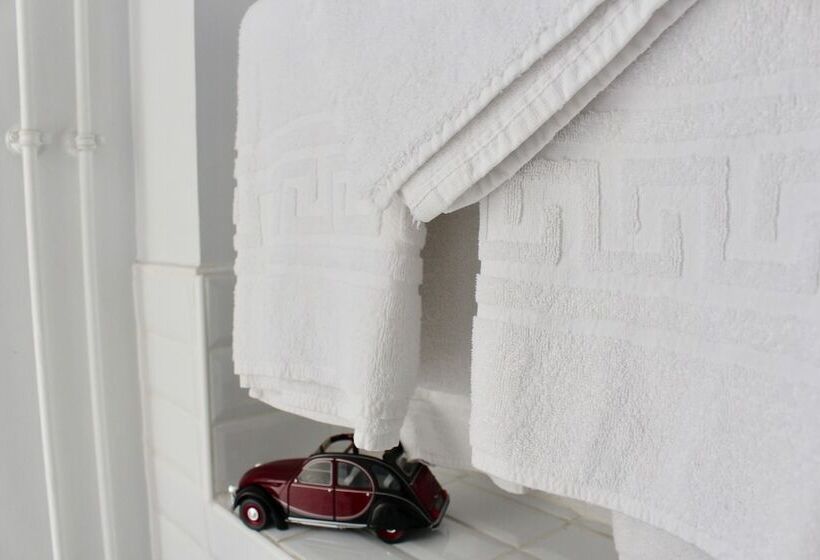 اتاق استاندارد, Hôtel Le Charleston