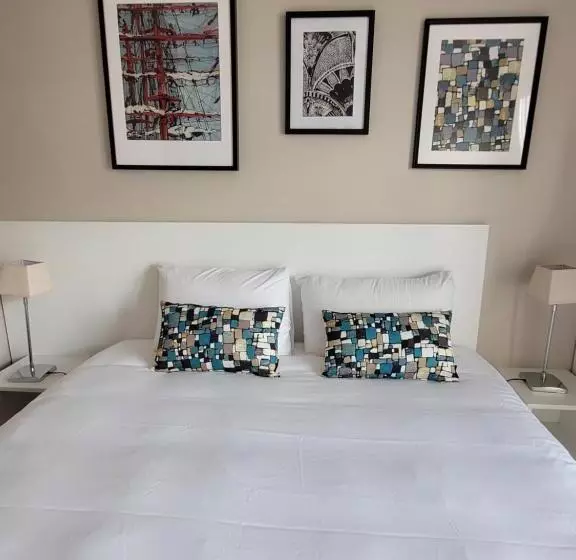 オーシャンビュースタンダードルームバルコニー付き, Hôtel Port Haliguen