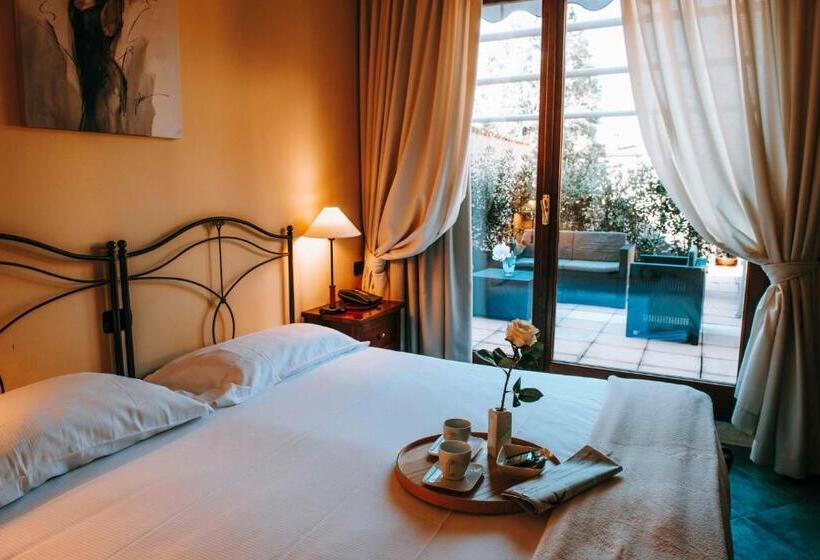 バルコニー付スタンダード４ベッドルーム, La Contrada