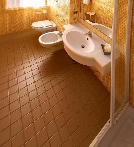 اتاق استاندارد, Lory & Ristorante Ferraro