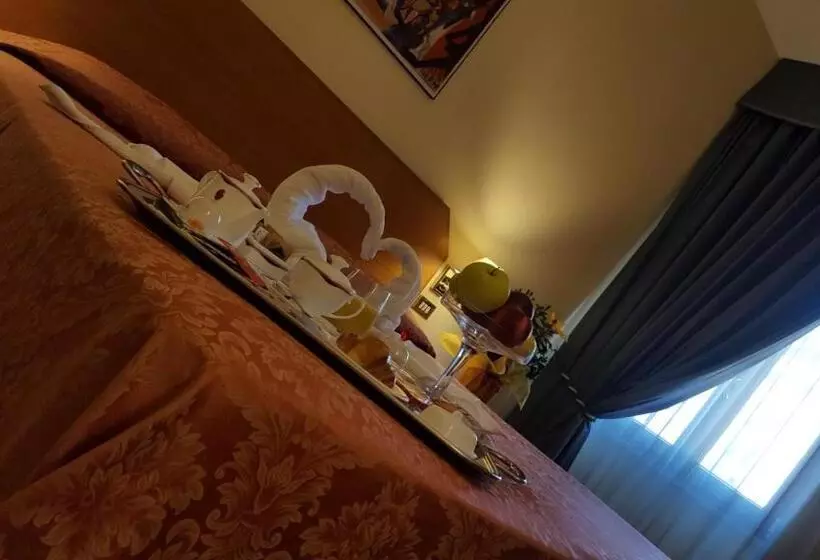 اتاق سوپریور, Nuovo Albergo