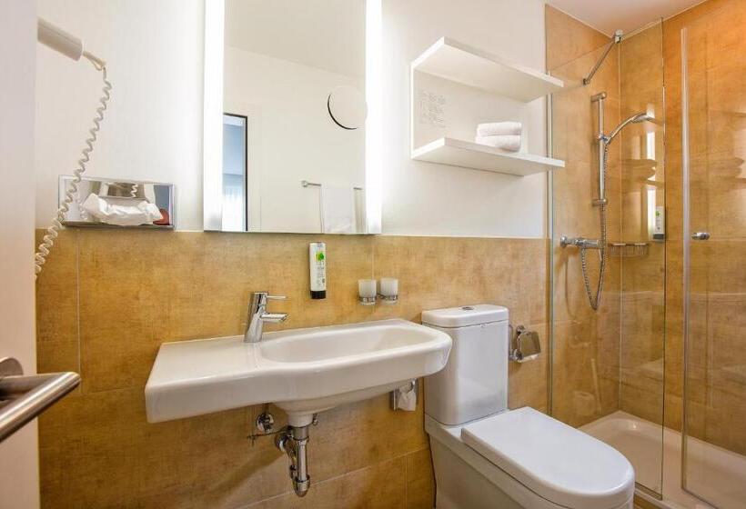 اتاق استاندارد, Oberland