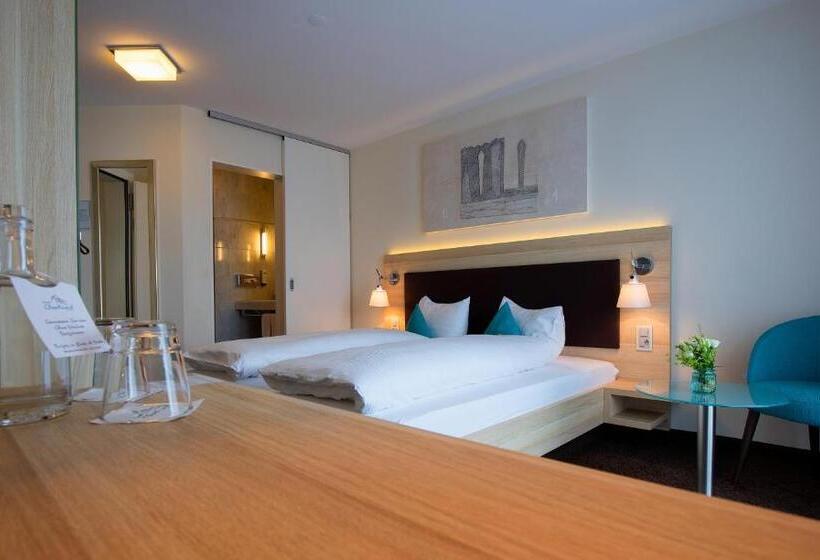 اتاق استاندارد, Oberland