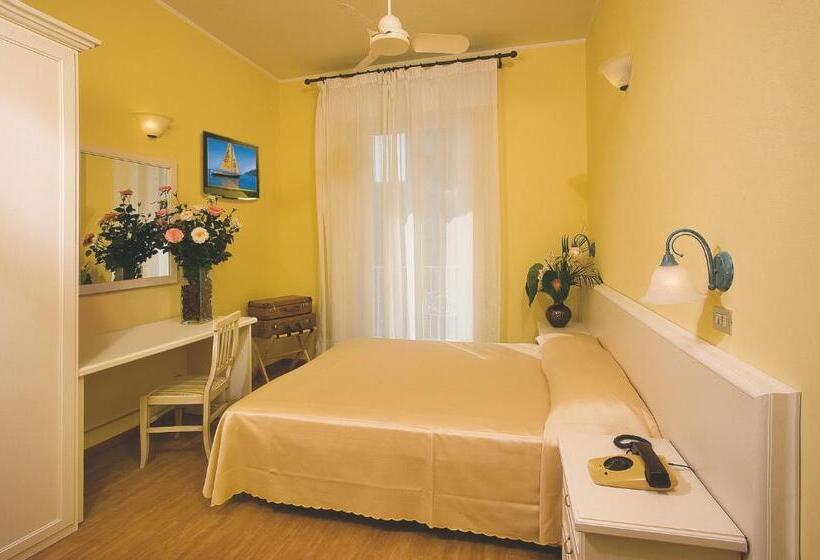 스탠다드 룸, Plaza