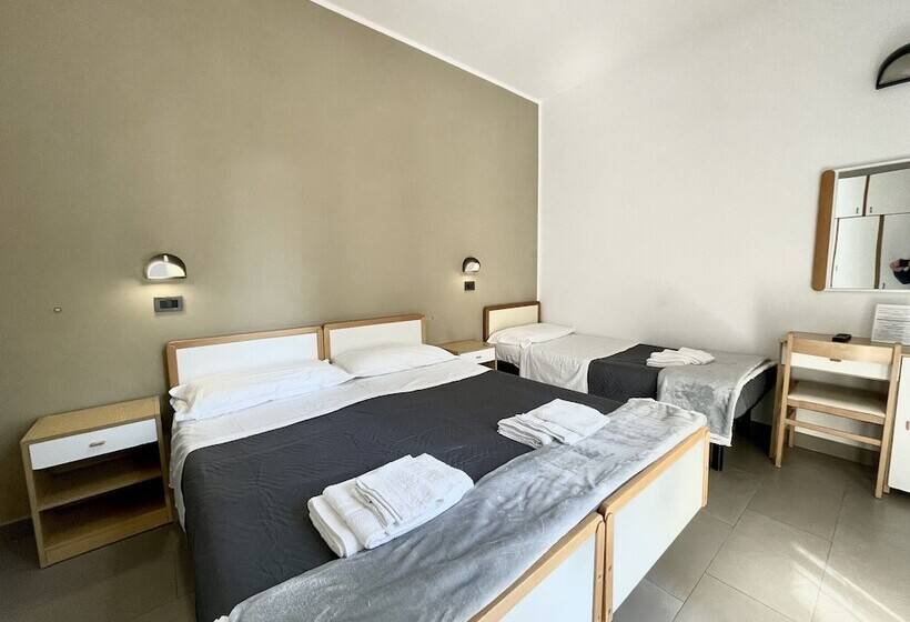 스탠다드 트리플 룸, Quisisana Riccione