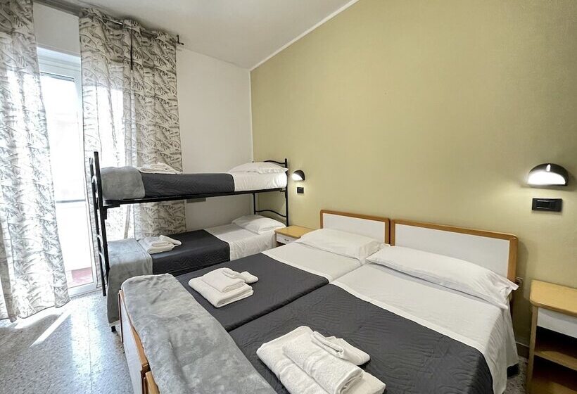 이코노이 4인룸, Quisisana Riccione