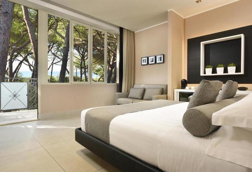 オーシャンビューデラックスルームバルコニー付き, Riva Del Sole Resort & Spa