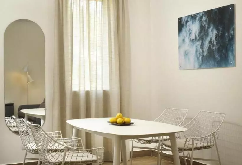 1 Bedroom Deluxe Villa