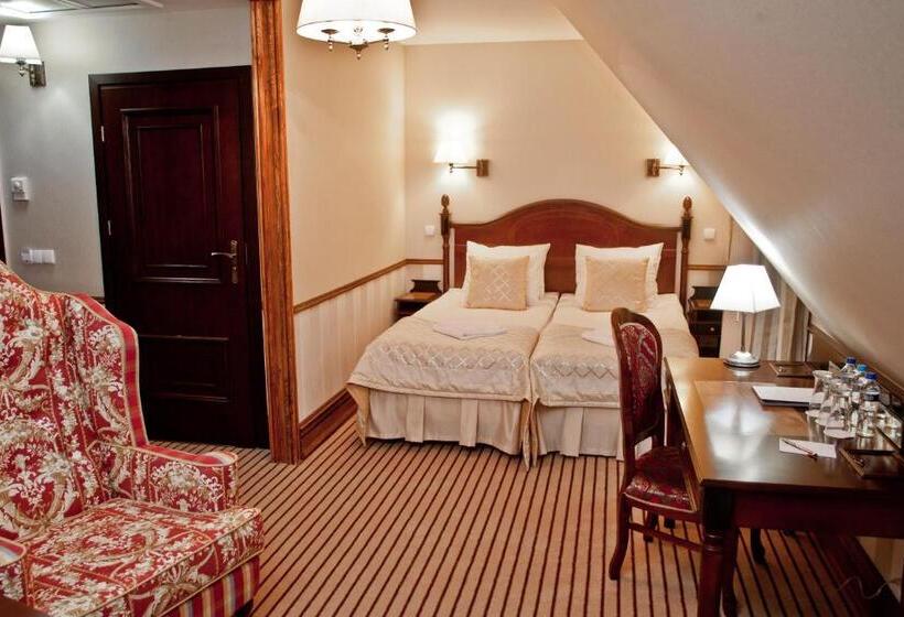 اتاق استاندارد, St. Bruno