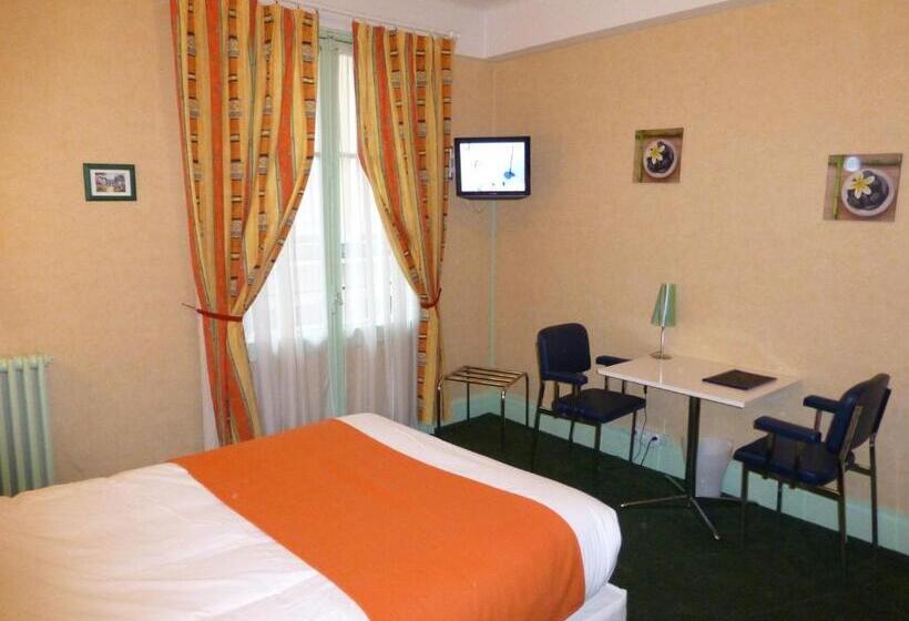 家庭套房, Trianon