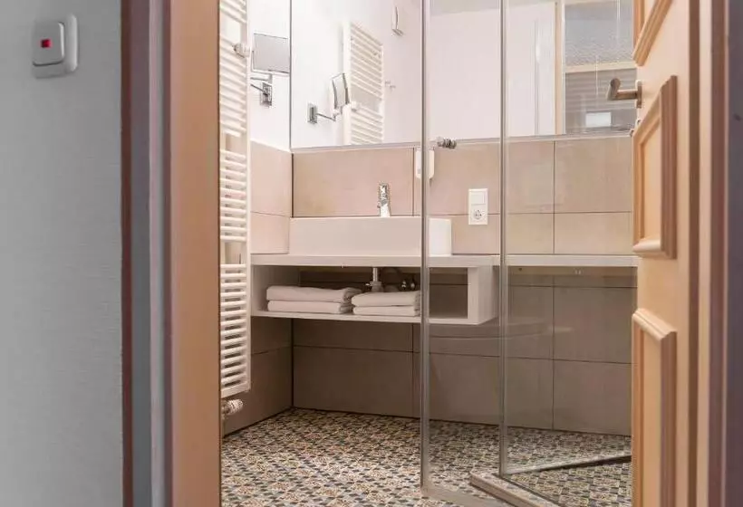 اتاق استاندارد, Landhotel 3kronen