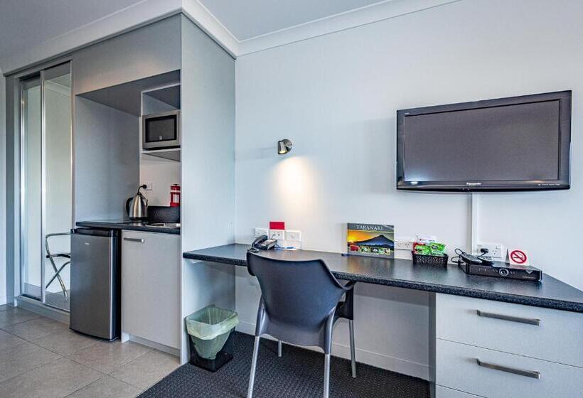 סטודיו דלוקס, Pukekura Motor Lodge