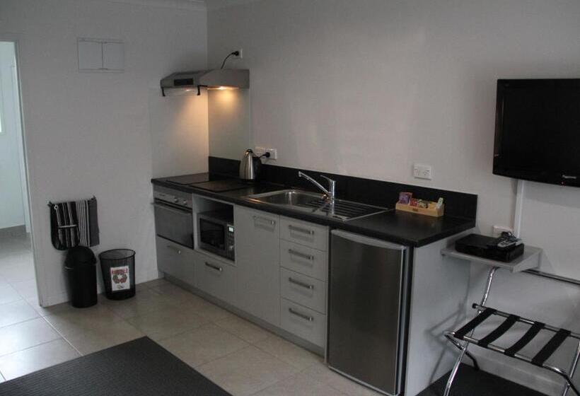 דירת חדר, Pukekura Motor Lodge