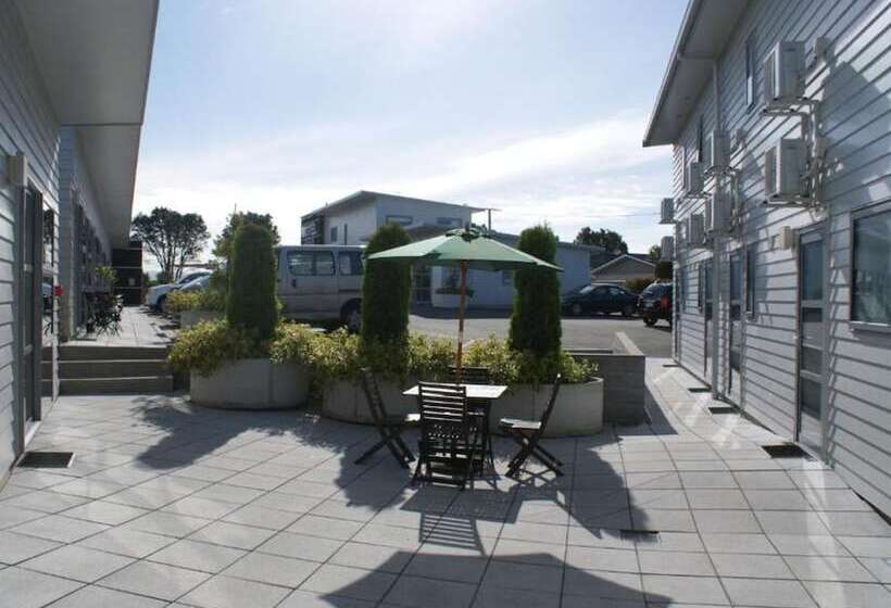 חדר סטודיו סטנדרד, Pukekura Motor Lodge