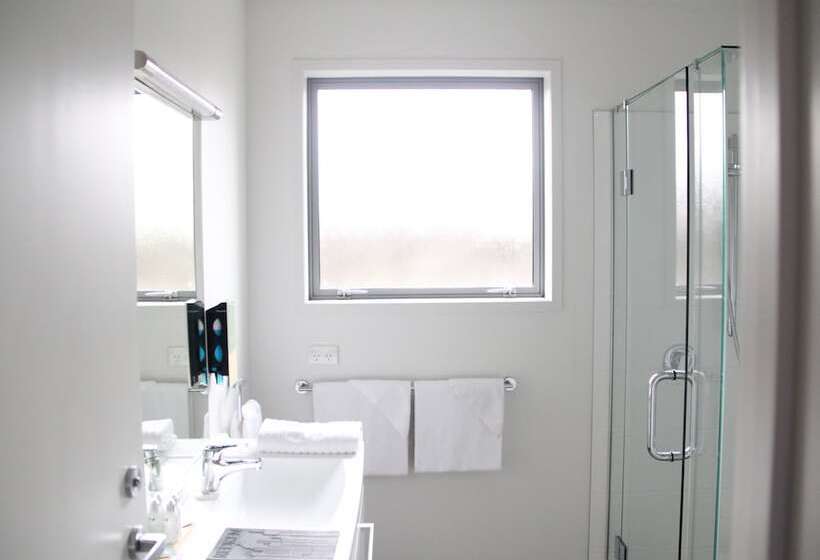 דירת חדר, Pukekura Motor Lodge