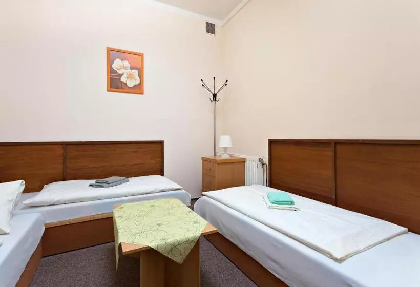 سوییت, Penzion Hotel Morrison