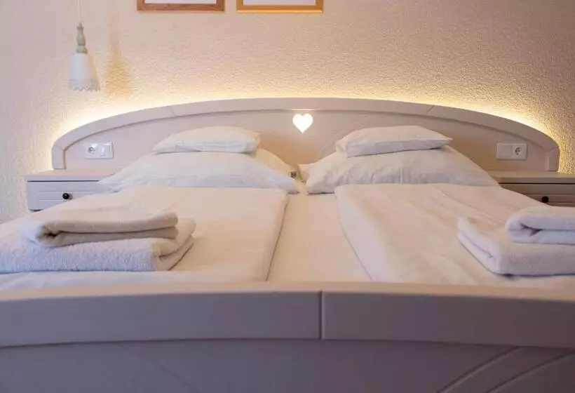 スーペリアールーム, Tornácos Hotel   Hegykő