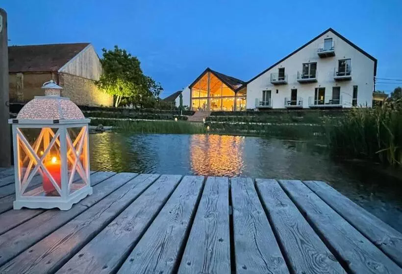 バルコニー付きデラックスルーム, Tornácos Hotel   Hegykő