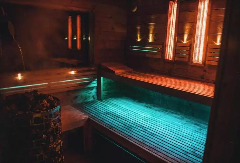バルコニー付きデラックスルーム, Tornácos Hotel   Hegykő