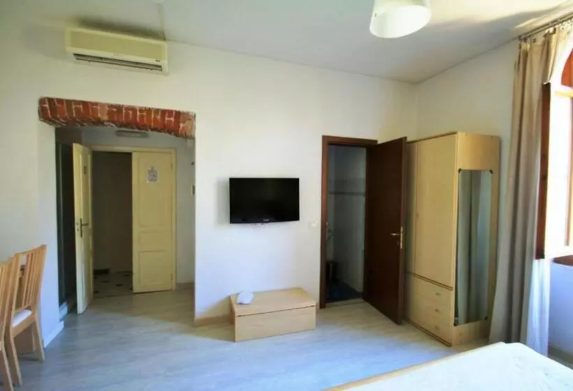 スタンダード４人部屋, Villa Gina