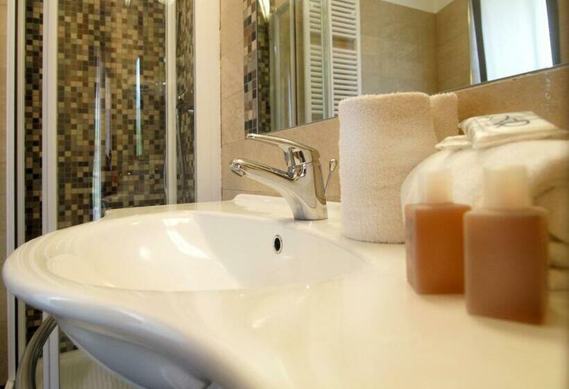 Номер Стандарт Индивидуальный с Балконом, Villa Rosa