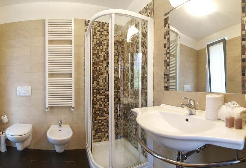 Семейный Номер, Villa Rosa