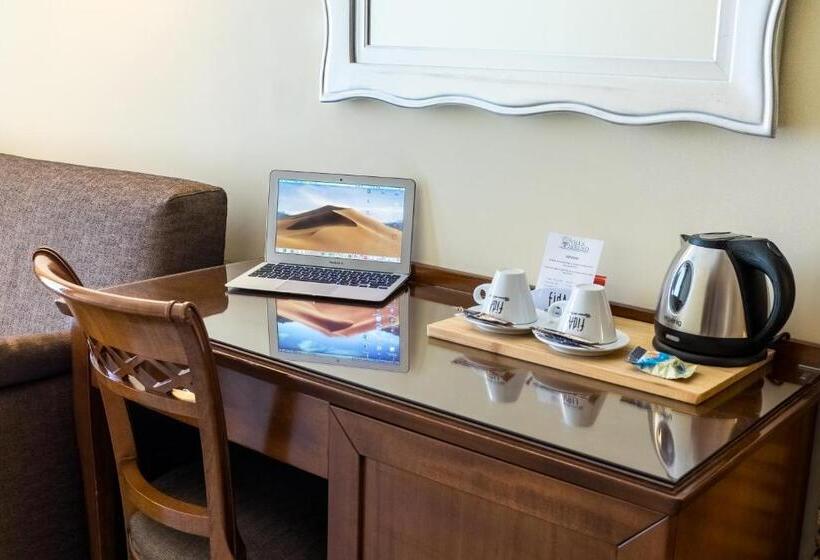 חדר יחיד קלאסי, Villa Tirreno