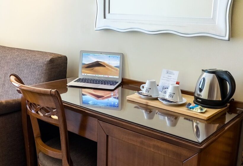 חדר יחיד קלאסי, Villa Tirreno