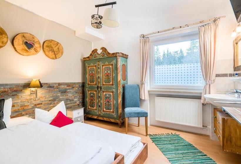 Standard-huone Jaettu Kylpyhuone, Zur Schönen Aussicht Hotel Garni