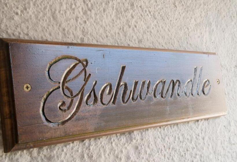 Juniorsviitti Vuoristonäkymä, Zur Schönen Aussicht Hotel Garni