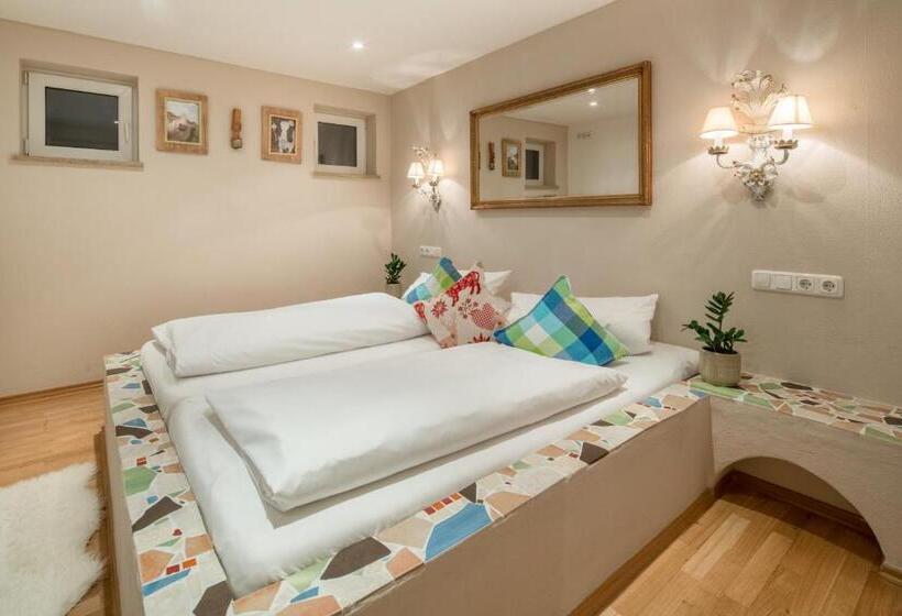 Huoneisto 1 Makuuhuone Pohjakerros, Zur Schönen Aussicht Hotel Garni