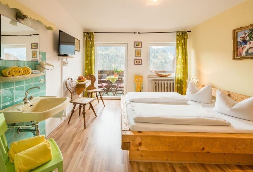 Standard-huone Jaettu Kylpyhuone, Zur Schönen Aussicht Hotel Garni