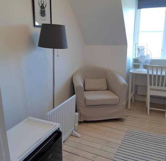 Habitación Estándar Individual, Smålandsgården