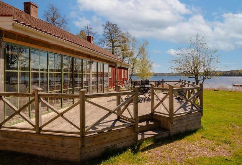 شقة بغرفة نوم واحدة, Smålandsgården