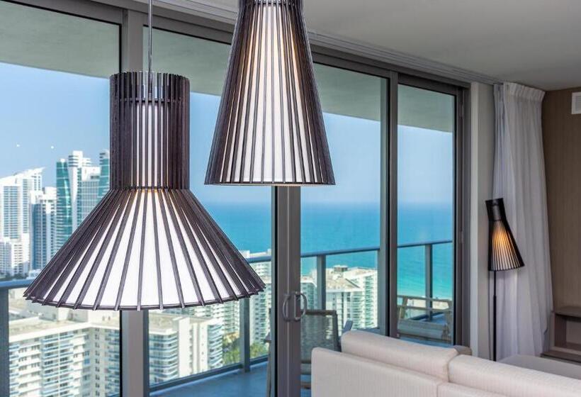 2 Bedroom Apartment with Views, Amazing Apartments At H Beach House