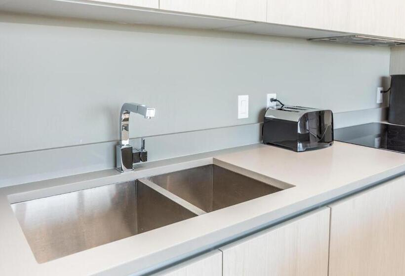 Апартаменты Deluxe 1 Спальня, Amazing Apartments At H Beach House