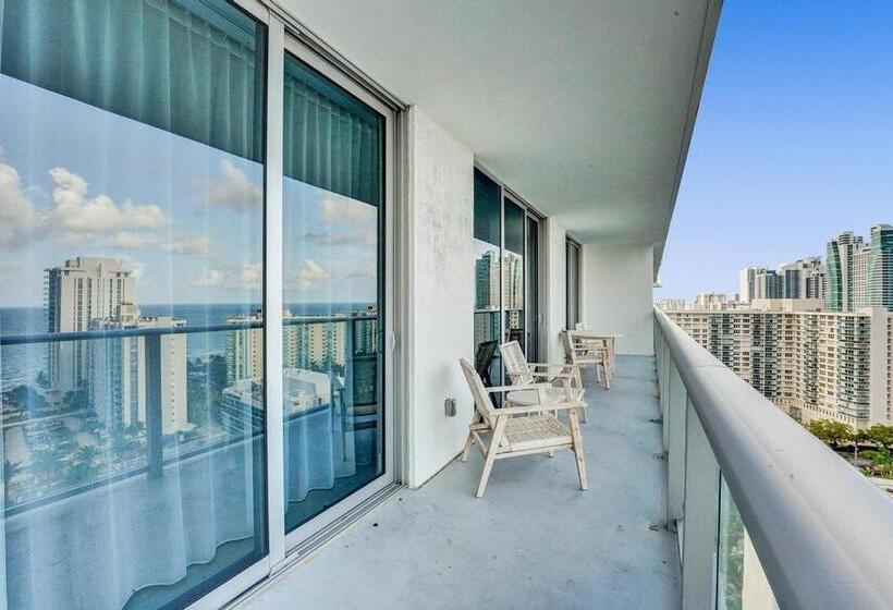 침실 2개 아파트, Amazing Apartments At H Beach House
