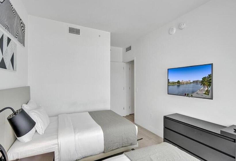 침실 3개 아파트, Amazing Apartments At H Beach House