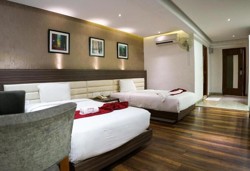 اتاق لوکس, Emarald Hotel Calicut