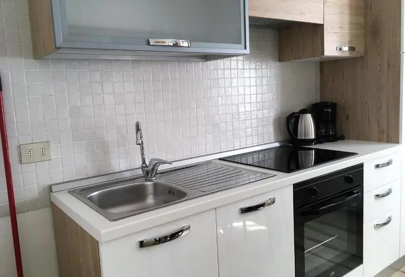 آپارتمان 2 خوابه, Casa Canarino