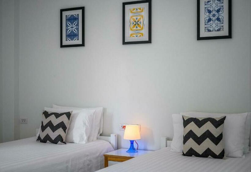 Номер Superior, Maikhao Hotel, Phuket