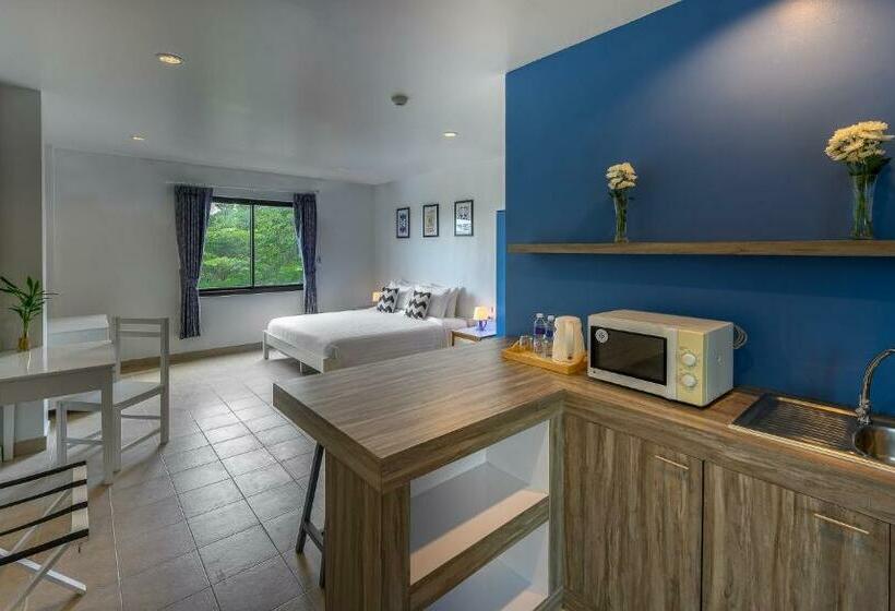 Студио Стандарт Кровать Кинг, Maikhao Hotel, Phuket