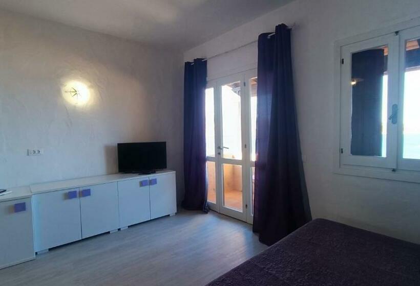 Standard-studio Merinäkymä, Villaggio Est A Capo Coda Cavallo San Teodoro